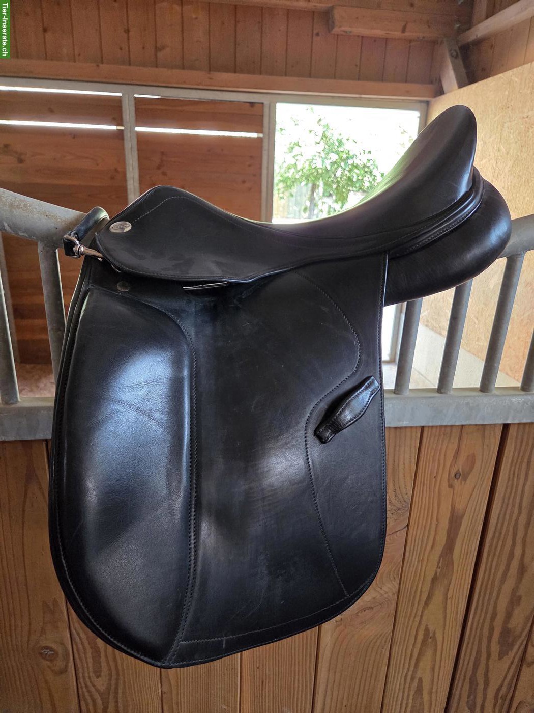 Bild 2: Equinomic Dressursattel spezial, 17.5 Zoll
