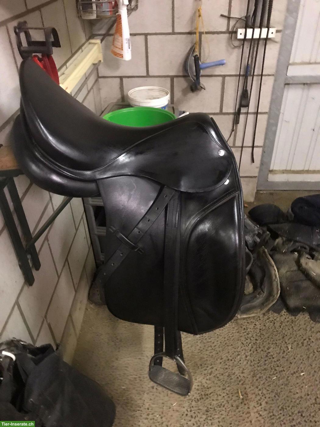 Bild 5: Röösli Dressursattel, 17.5 Zoll, wie neu