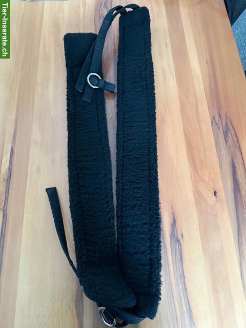 Bild 4: Longiergurt, mit 10 Ringen und Polster aus Teddyfleece