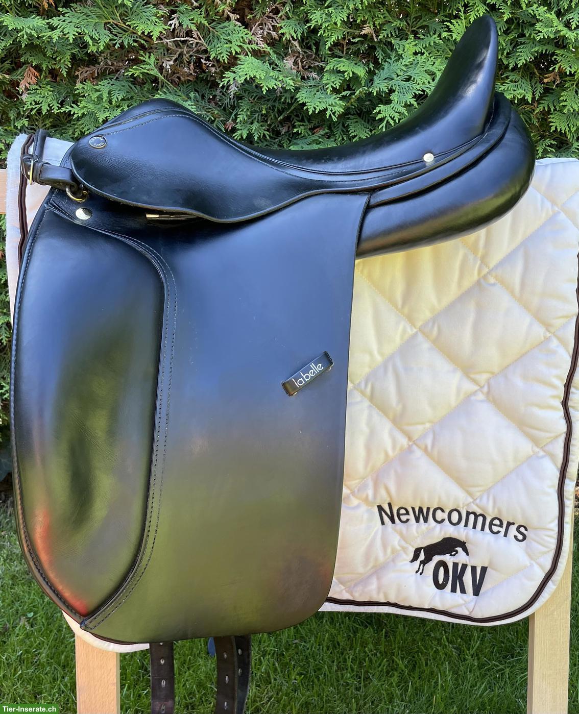 LaBelle Dressursattel 16.5 Zoll zu verkaufen