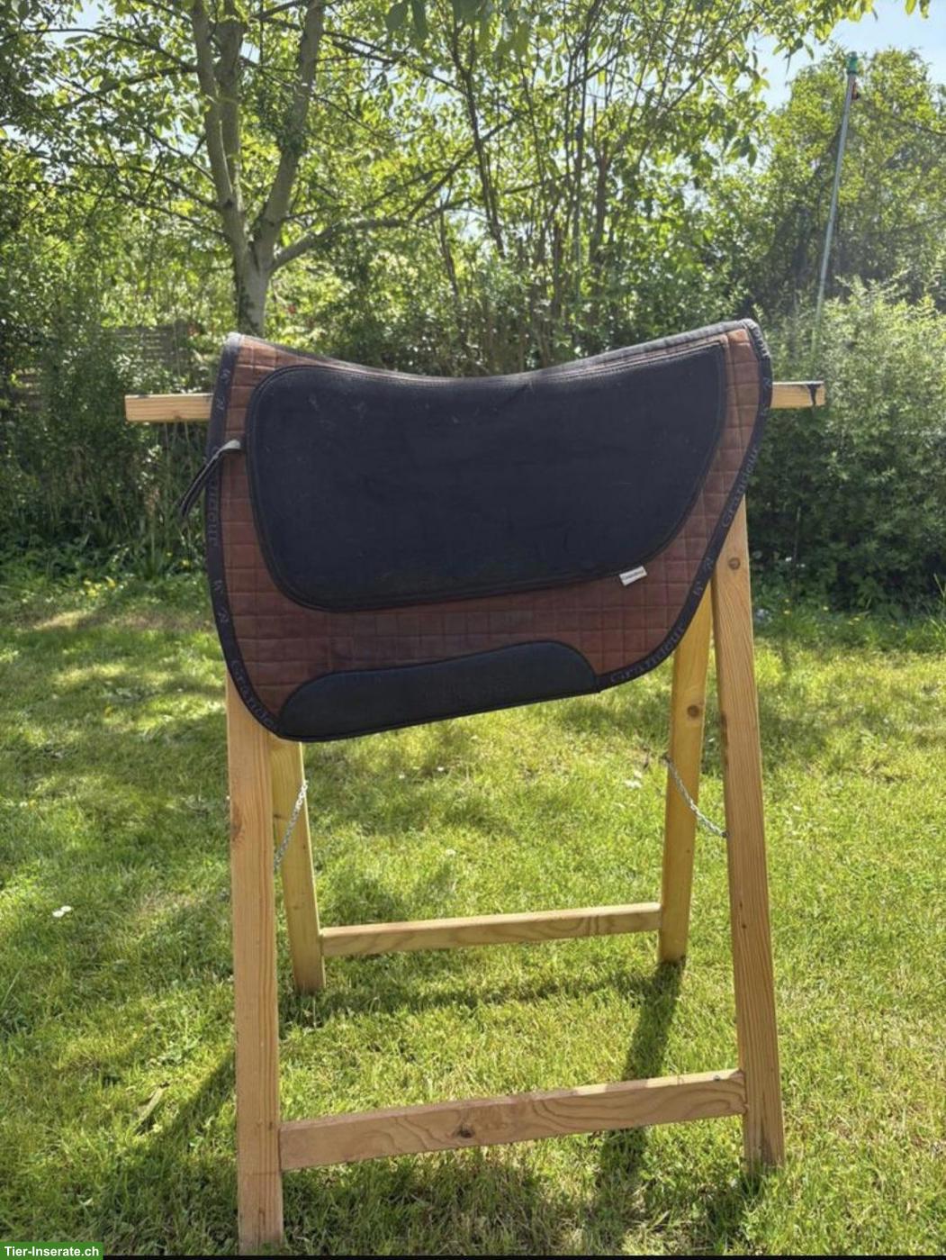 Bild 3: Deuber Quantum Short & Light Westernsattel