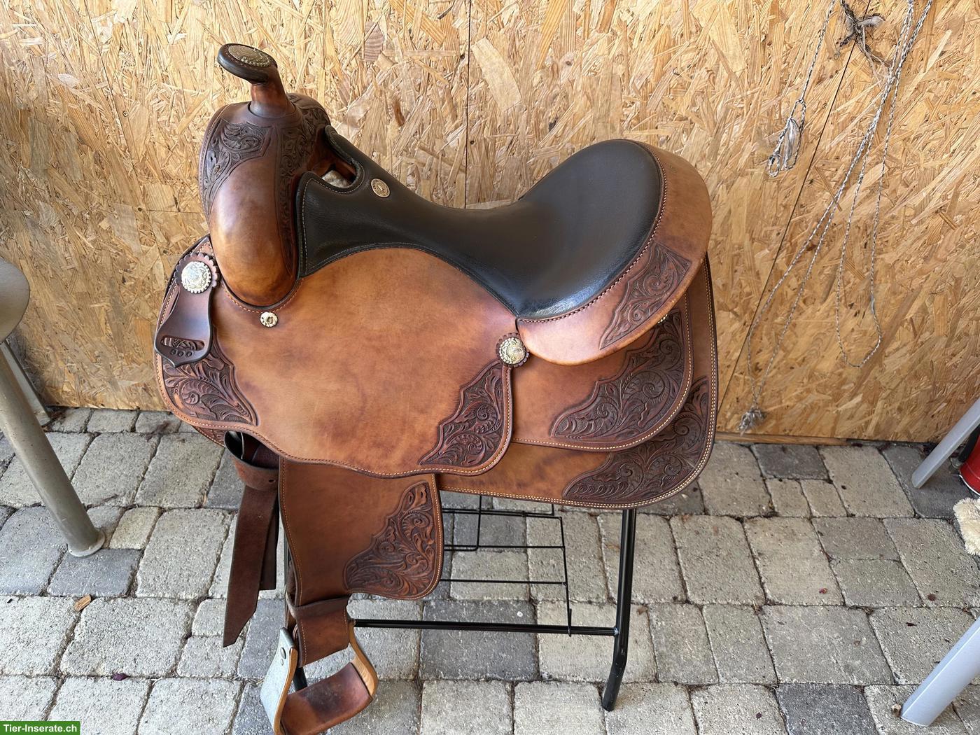 Bild 2: Westernsattel komplett: Champion Turf 800, 18 Zoll, Vollpunziert