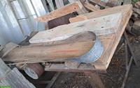 Heuraufe, Obstmühle, Tischkreissäge, Nietmaschiene