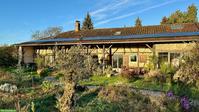 Charmantes Landhaus mit B&B und Pferdeanlage in Frankreich