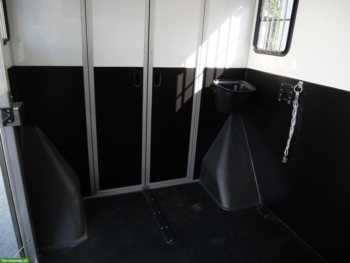 Bild 8: FORD Sodiak Luxury Horsetrucks Pferdetransporter Selbstfahrer