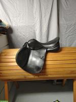 LaBelle Springsattel 17.5 Zoll, mittlere Kammer, schwarz