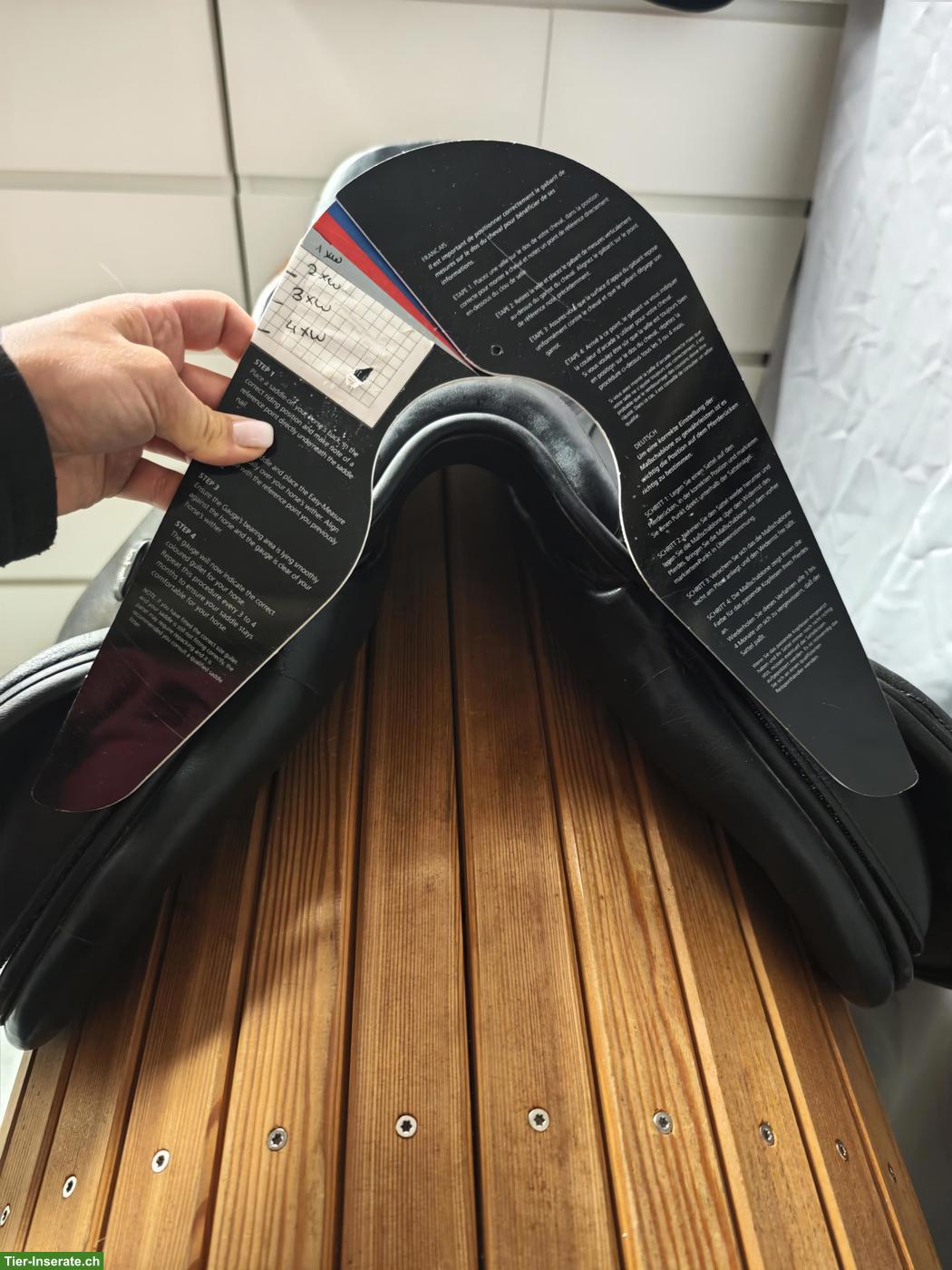 Bild 7: LaBelle Springsattel 17.5 Zoll, mittlere Kammer, schwarz