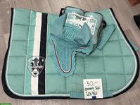 Eskadron Big Square Ice Blue Set mit Ohrengarn & Bandagen