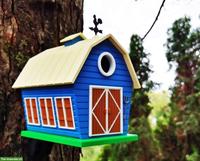 Vogelhaus Scheune: 3D-gedruckt aus der Schweiz