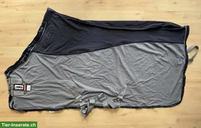 Neue Abschwitzdecke (Eskadron, Gr. S) zu verkaufen