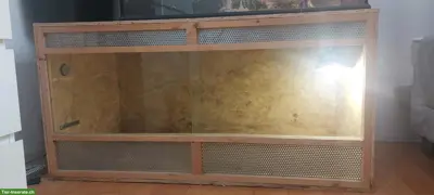 Terrarium 120 zu verkaufen, inkl. Zubehör