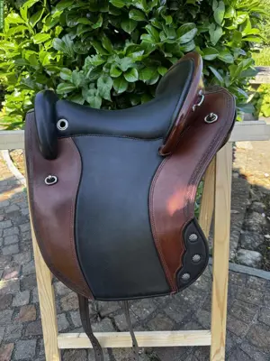 Barocksattel Ronda Deluxe 17.5 Zoll, Deuber & Partner