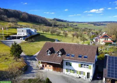 3-Familien-Bauernhaus mit Baulandreserve und Umschwung