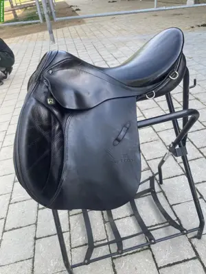 Stübben Roxane Sattel 17.5 Zoll