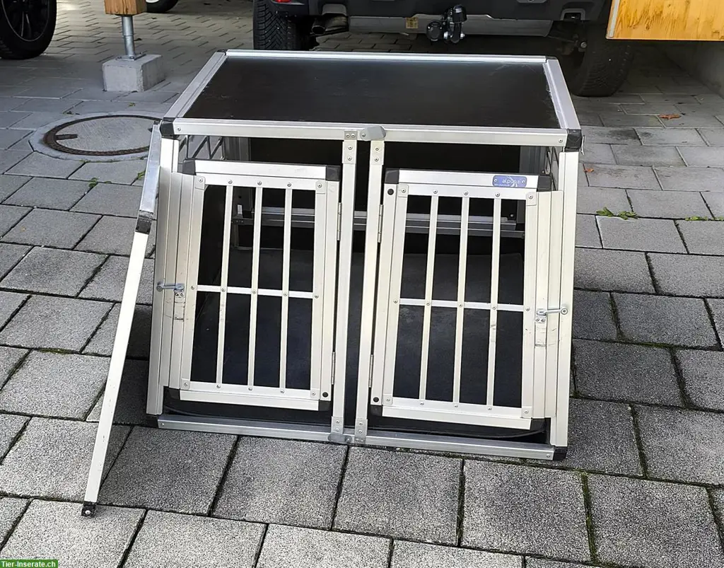 Auto-Hundebox / Doppelbox für Kofferraum zu verkaufen