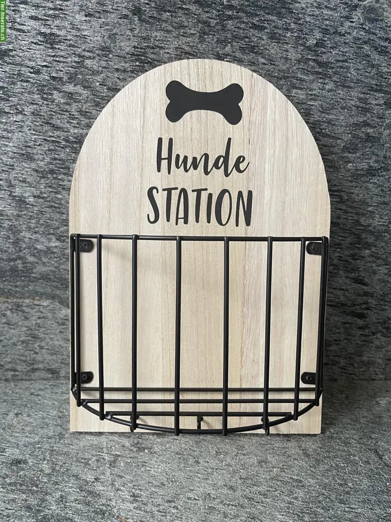 Hunde Station mit Wandhalterung
