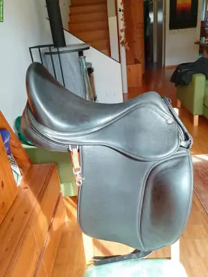 Horsemate Fannar Physioflex 17.5 Zoll, Sattelkompass Sattel