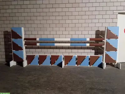Fabrikneu! Hindernis "Quadrat" mit 3m Stangen