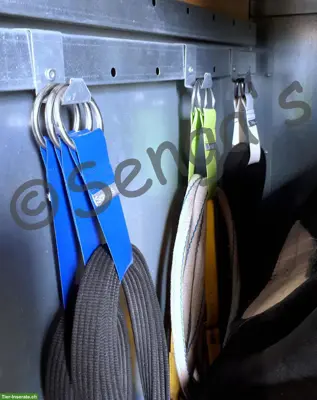 «Ordnies», die praktischen Helfer im Sattelschrank / Stall