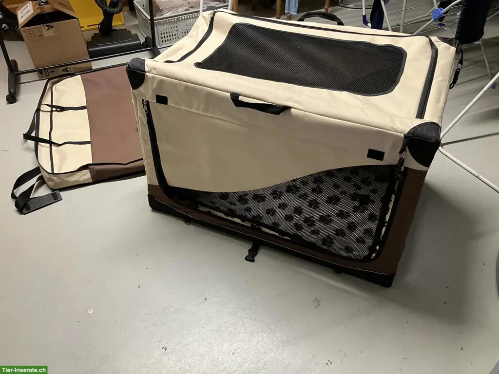 Neuwertige Hunde Softbox, zusammenfaltbar